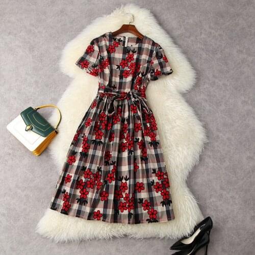 Europe and the United States womens clothing New Summer 2021 Short sleeved plaid flower embroidery Fashion dress