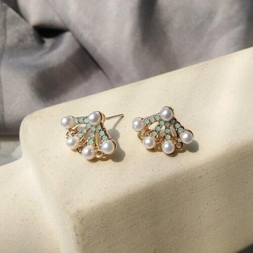 Japanese Style Elegant Sweet Imitation Small Pearl Ear Clips Temperament Rhinestone Fan Shape Clip on Earrings for Women Female