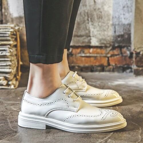White Brogue Oxford Shoes for Men 2021 Formal Dress Shoes Mens Fashion Office Shoes Men Zapatos De Vestir De Los Hombres Sapato