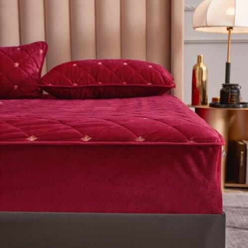 Embroidery Coral Fleece Mattress Protector Fitted Sheet Style Cover for Mattress Solid Color Quilted Thick Soft Pad for Bed