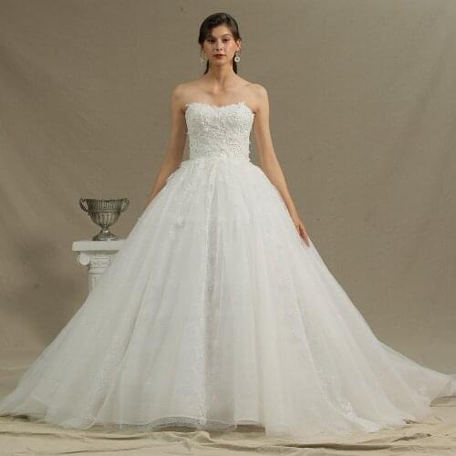 Romantic Sweetheart Neck Ball Gown Lace Wedding Dress 2021 Sexy Backless Lace Up Design Wedding Bridal Gowns Robe De Mariage