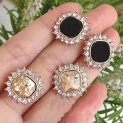 Korean Style Earrings Fashion 2021 New Trendy Net Red Temperament Simple Retro Square Crystal Womens Earrings Sale Pendientes