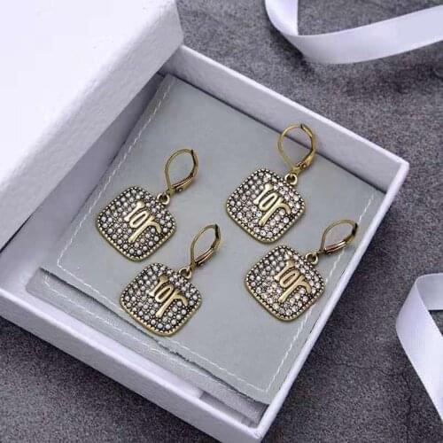 Exaggerated retro personality big earrings ladies ins net red star same style street fashion trend retro gold wild circle