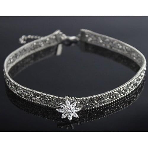 Women Crystal Ice Flower Pendant Necklace Glitter Adjustable Metal Chain Chic Punk Choker Clavicle Chain Laides Neck Jewelry