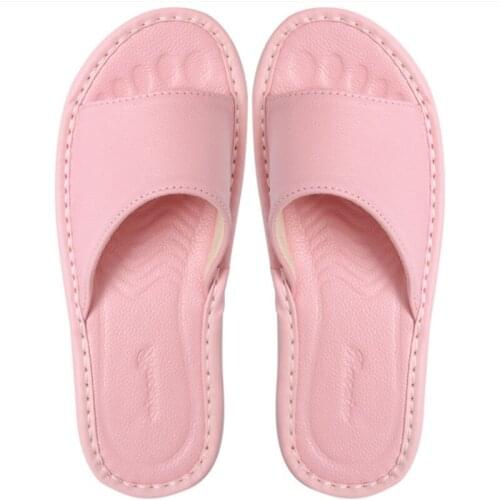 Summer 2020 home leather slippers for men and women indoor couple antiskid soft bottom home Leather Sandals