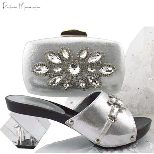New Arrival Italian Design Nigerian Fashion Maple Leaf Shape Crystal Style Ladies Shoes and Bag Set in Silver Color for Party