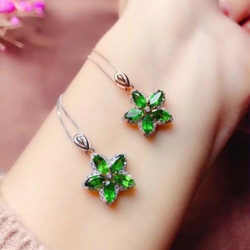 New fashion five star clear green diopside gem pendant of necklace women jewelry 925 silver 100% natural gem birthday party gift