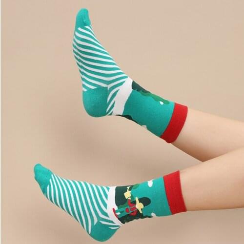 2 Pairs/lots Women Combed Cotton Socks Funny Pattern Colorful Girls' Socks Playful Pattern Jacquard Sweet Wedding Gift