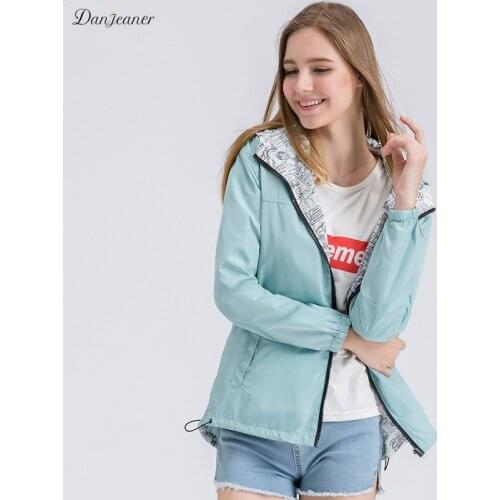Danjeaner New Women Bomber Basic Jacket Pocket Zipper Hooded Two Side Wear Cartoon Print Outwear Loose Coat Windbreaker