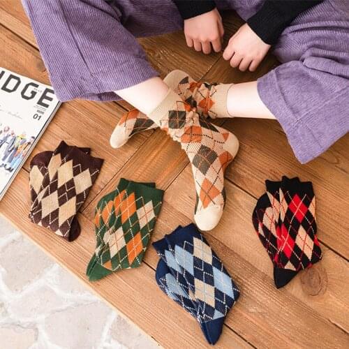 Women Socks Autumn New Socks Fashion Lattice Cotton Preppy Style Happy Casual Deodorant Socks Female Socks High Quality Fashion