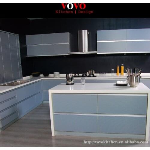 Modern kitchen island no handle