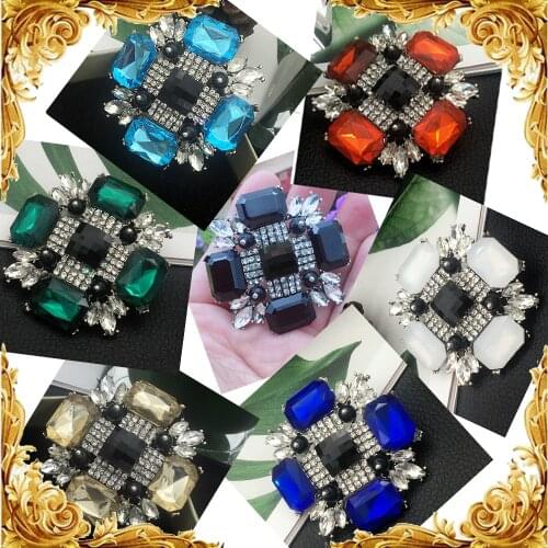 QIDIAN Jewelry Big Crystal Brooches Accessories Party Wedding Fashion Pin Cross Brooch for Ladies Coat Garments