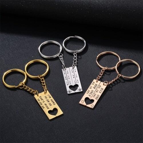 Custom Personalized Stainless Steel Gold Couple Keychain Customized Fashion Engraved ID Letters Pendant Jewelry Anniversary Gift
