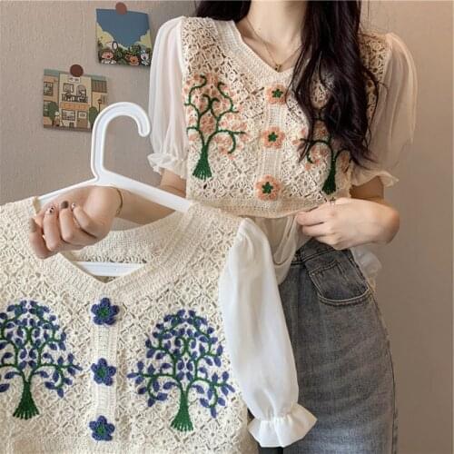 Hollow Weave Patchwork Chiffon Flared Sleeves flower loose fashion top women 2021 summer V-neck casual Ladies Shirts Blouses