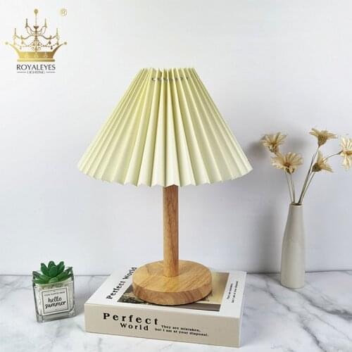 ROYALEYES LIGHTING Desk Lamp