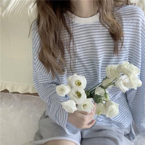 Alien Kitty 2021 New Autumn Women Two-Piece Sets O Neck Striped Loose Long-Sleeved T-Shirt Solid Color Casual Fashion Shorts