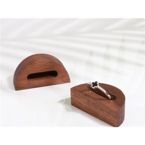 Solid Wood Black Walnut Jewelry Display Stand Wood Block Tray Wood Strip Ring Bracelet Pallet Square Series Jewelry Rack Wooden