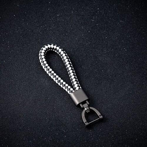 Hand Woven Leather Car KeyChain 360 Degree Rotating High-Grade Horseshoe Buckle Jewelry Key Rings Holder Genuine Bag Pendant