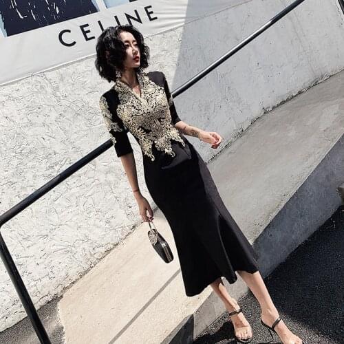 Plus Size Mermaid Embroidery Chinese Oriental Wedding Female Cheongsam Vintage Evening Dress Elegant Celebrity Banquet Dresses