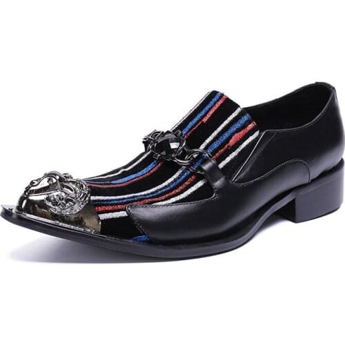 New Style Mens Leather Shoes Fashion High-end Metal Iron Toe Pointed British Shoes Personality Casual Mens Shoes