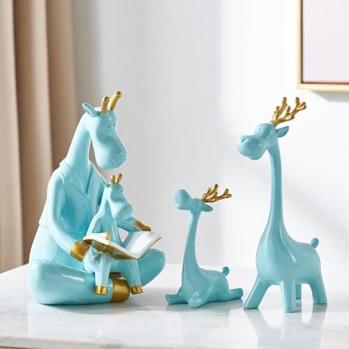 Ornament decor for home figurin style decoration Animal figurines office accessories interior design giraffe statue bookshelf