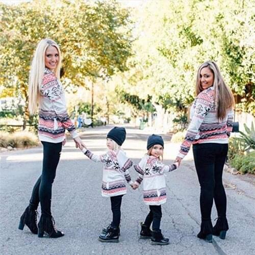 Family Matching Outfits Autumn Winter Hooded Sweater Mother Daughter Parent Child Christmas T Shirt Kids Baby Girls Home Clothes