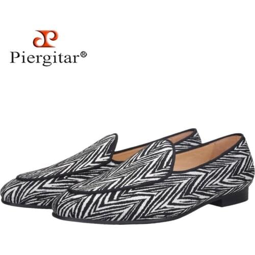 Piergitar New Summer Style Zebra Pattern Mens Slip-On Loafers Breathable Leather Insole Men Smoking Slippers Plus Size