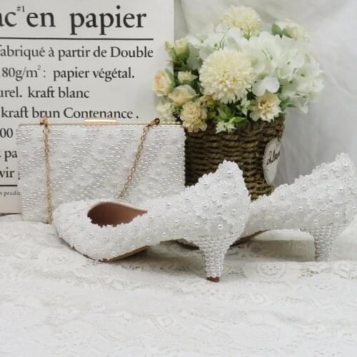 BaoYaFang White Flower Wedding shoes and bags sets Ladies Pointed Toe shoes woman High heel Sweet Bridal Pumps and matching bag