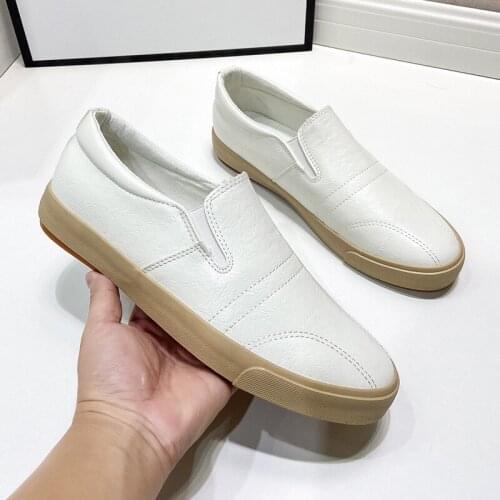 2021 Men Casual Shoes Loafers Breathable Slip on Black Non-Slip