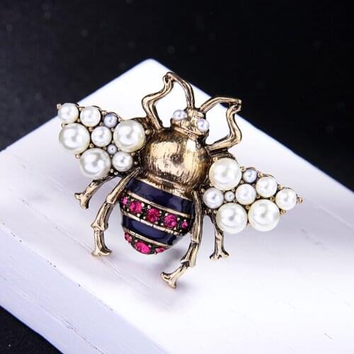 BALANBIU Cute Insect Brooch For Women Gifts White&Red Acrylic Pearl Enamel Crystal Vintage Charm Pins Fashion Jewelry Wholesale