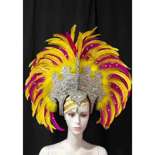 Lo spettacolo di danza copricapo di piume di accessori di abbigliamento La FESTA La Maschera IL Festival