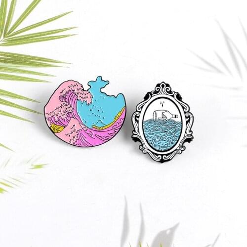 Tumbling waves Drift bottle in the mirror Enamel brooch Ocean wind jewelry Personality creative badge Denim backpack leather pin