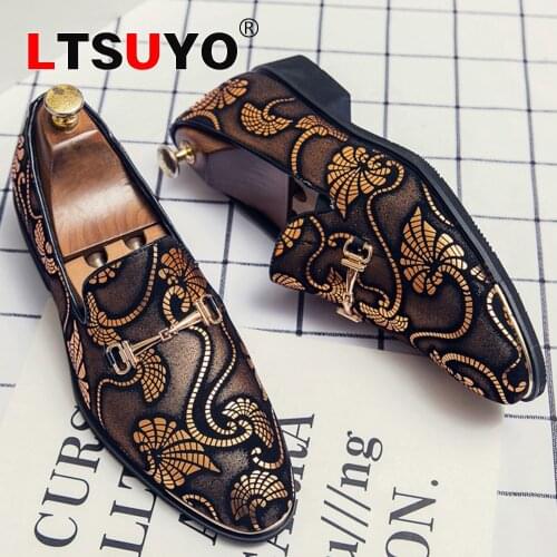 New mens flocking hot flower casual leather shoes, fashionable soft-soled and soft-surface driving shoes, high-end loafer shoes