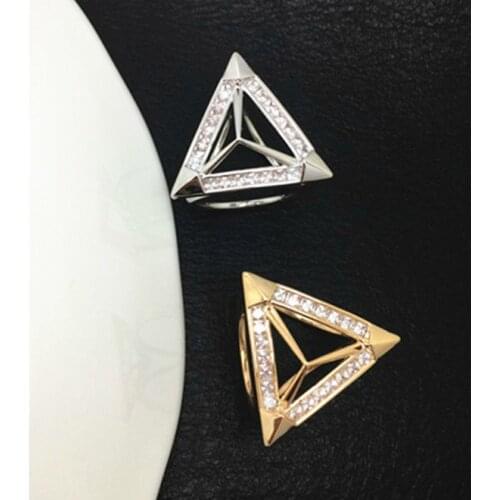Triangle Brooch Round Scarf Brooches For Woman Jewelry Accessories Silk Ring Clip Holder Tricyclic Shawl Buckle Gifts