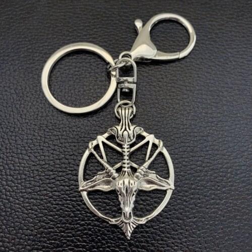 Five-pointed star pan god skull goat head alloy pendant keychain Satan Devil mysterious keychain
