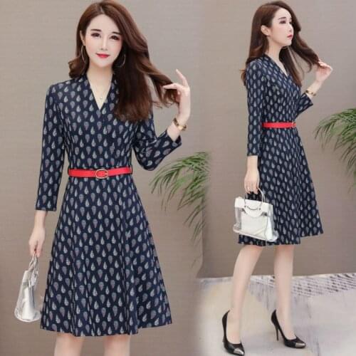 Womens 2020 Autumn Dress Women New Slimming V-neck Mother Dresses Mid-length Printed Dark Blue Bottoming Vestidos Female Z938