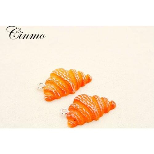 Cinmo 5Pcs 3D Croissant Bread Resin Charms For Men Women Cute Diy Food Keychain Earrings Dangle Pendants Jewelry Accessories