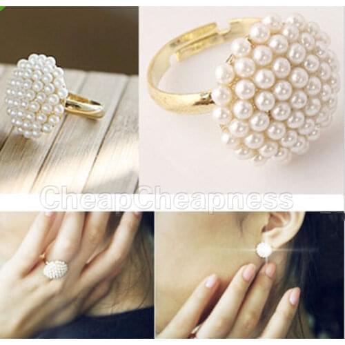 Vogue Beautiful Light Jewelry Ladies White Pearl Mushroom Finger Ring