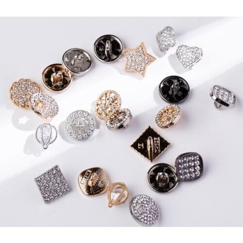 5ps Upscale British style Womens shirt coats head Golden metal Alloy With diamond accessories buttons Crafts DIY sewing button