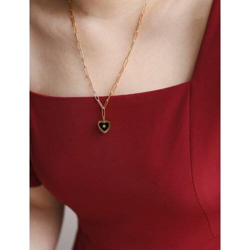 Titanium With 18K Gold Zircon Heart Necklace Women Stainless Steel Jewelry Runway Gown Hiphop Rare Glam Japan Korean Fashion