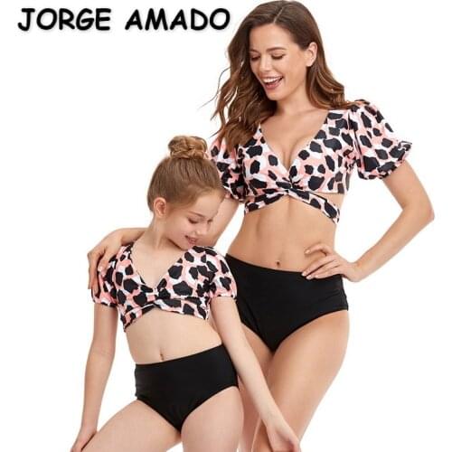 2021 New Summer Family Matching Swimsuit 2pcs Sets Leopard Print Bikini Floral Triangle Swimming Pants Mother Daughter E2107