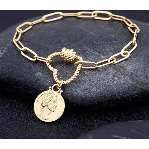 High Quality Gold Color Link Chain Adjustable Bracelet Charm Pendant Heart Bracelet for Women Wedding Crystal Copper Jewelry