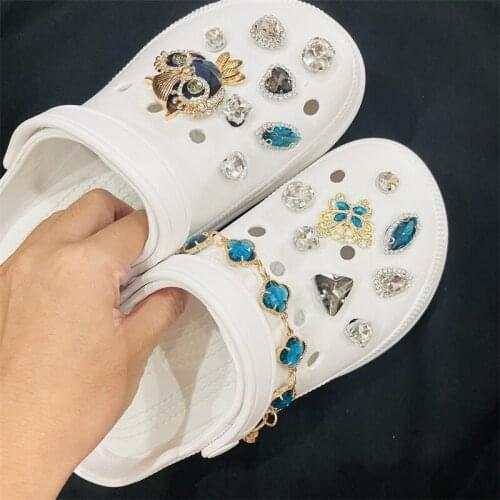 Noble Owl Shoe Charms Designer Croc Charms Bling Rhinestone JIBZ Girl Gift for Clog jibz Decaration Metal Luxury Gem Accessories