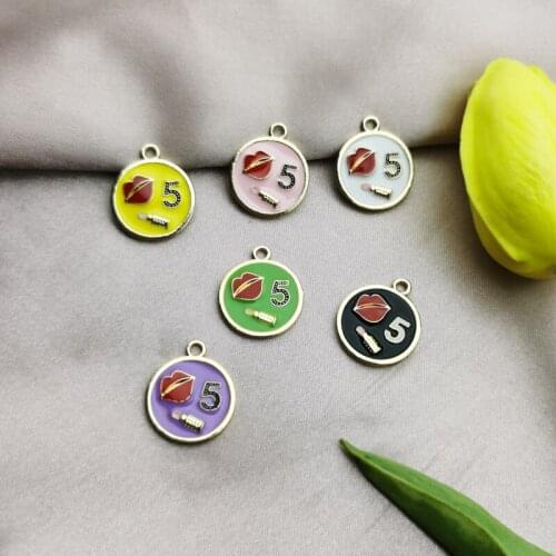 10pcs Colorful Round Shape Enamel Charms Pendants Lips Lipstick Number 5 Charms DIY Bracelets Floating Jewelry Accessories YZ873