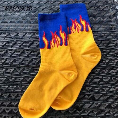Unisex Flame Black White Yellow Fire Sokken Novelty Hip Hop Harajuku Socks Skateboard Calceines Mujer Street Skarpetki Socks