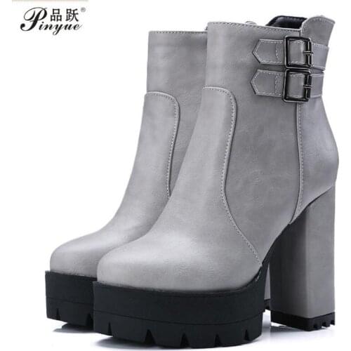 Women Motorcycle Boots New Female Fashion Womans 11cm High Heel Mature Boots Flat Vintage Buckle Casual Lady Boots