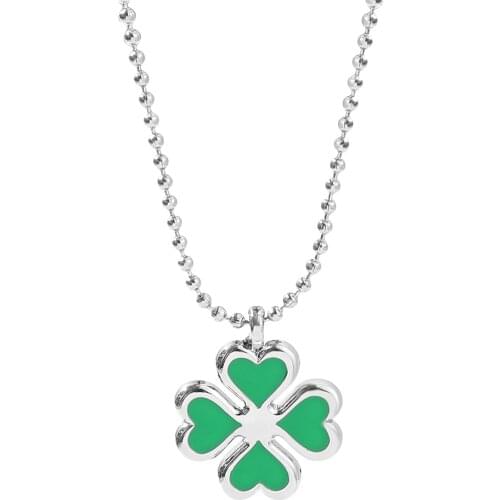 Tokyo Revengers Hinata Tachibana Anime Necklace Four Leaf Clover Pendant Necklace Women Charm Given by Takemichi Jewelry Gifts