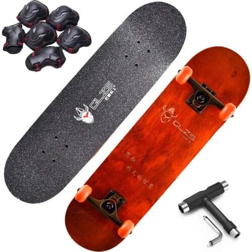 Skateboard 31.5" 7-Layer Maple Concave Board, 5-Inch Truck and Protective Gear, Beginner Skateboarding for Adults and Children