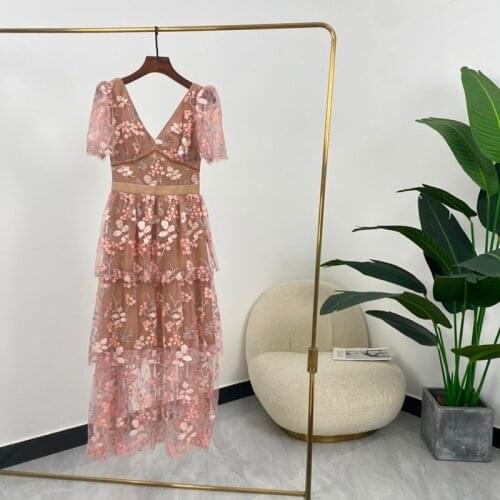 2021 New Summer Women Fashion A-line Pink Floral Print V-neck Sequins Short Sleeve Embroidered Mid-calf Dresses High Quality