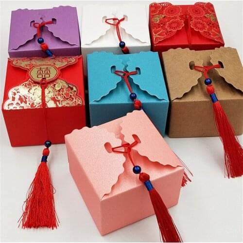 2019 New 12Pcs 9x9x6cm Paper DIY Candy Box Gift Boxes Wedding Favors Cute Personality Chocolate Box cookie box free shipping
